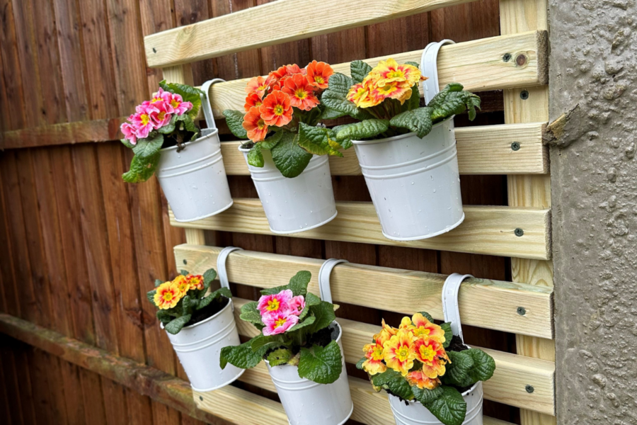 Make your own wooden wall planter